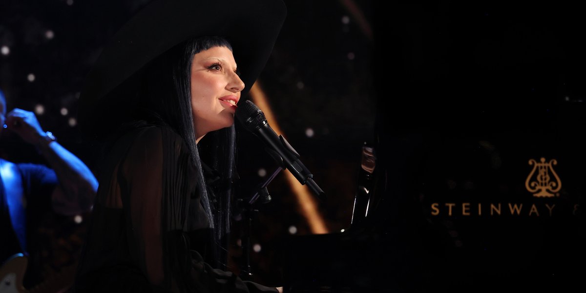 Here's the full performance of Lady Gaga at the FireAid Benefit Concert in Los Angeles.
