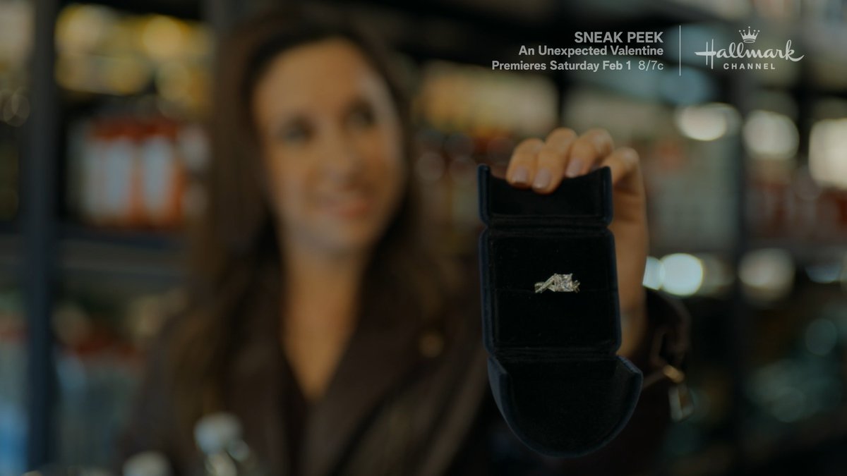 Finn might need some convincing to join Hannah in her quest to return a lost engagement ring. 💍💗 Watch the premiere of #AnUnexpectedValentine tomorrow at 8/7c and stream the next day on Hallmark+. Robert Buckley Lacey Chabert #Loveuary #Chessies