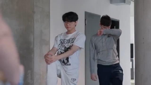 La santé physique et mentale : une nécessité pour performer. 🏋️ Un sujet intéressant au centre de notre club, traité en intégralité dans notre nouvelle vidéo YouTube !