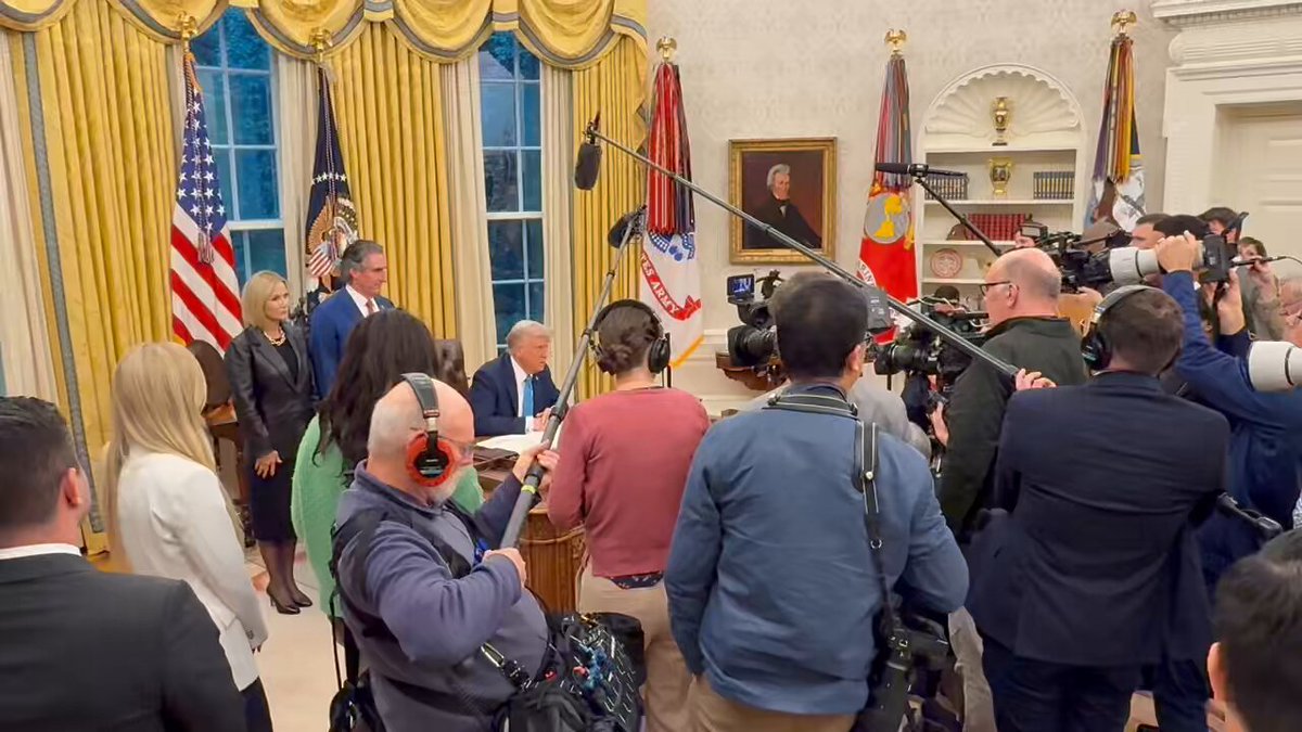 Happening Now in the Oval Office…
