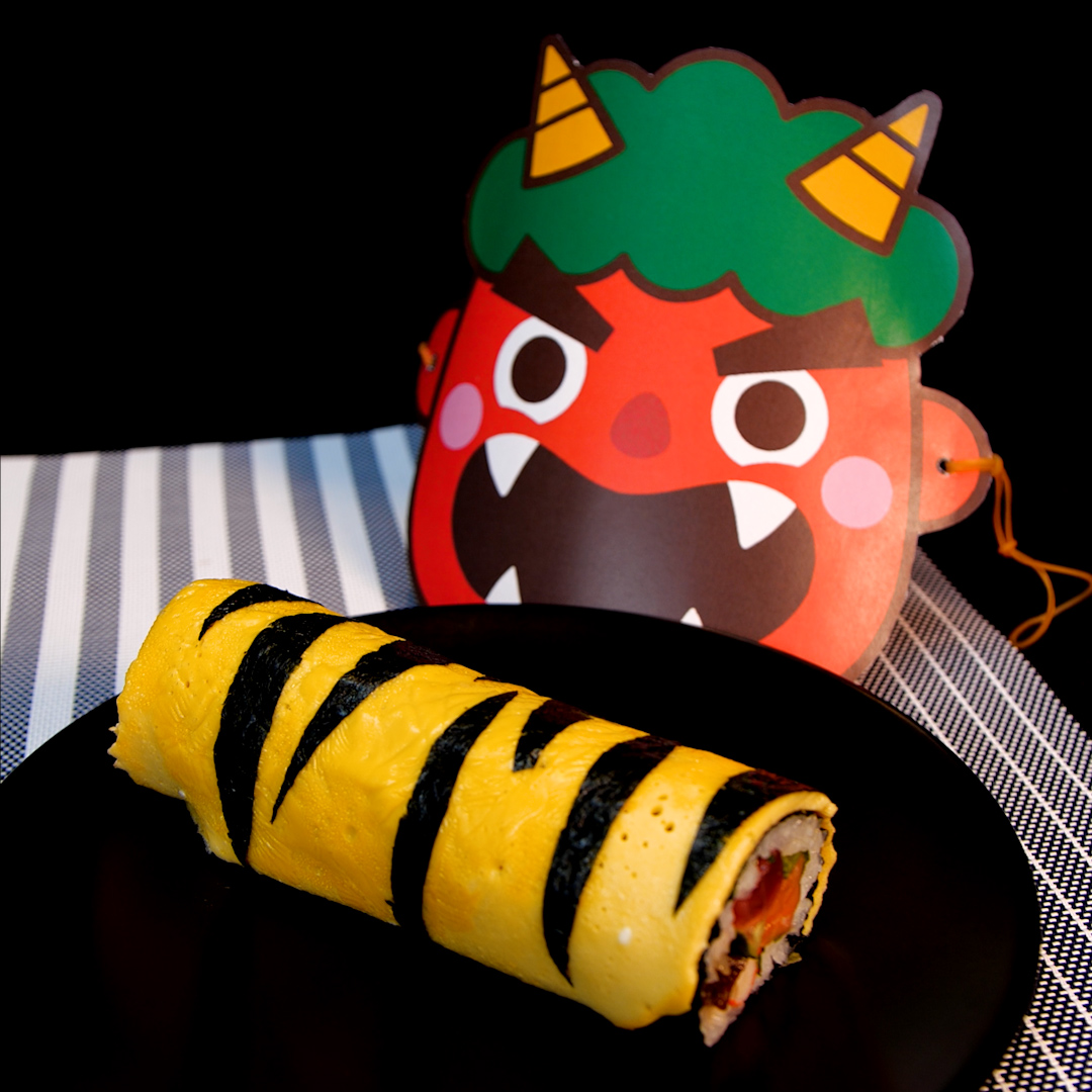 【今年の方位は西南西】鬼のパンツ柄！？恵方巻き / Ehomaki with ONI Patterns👹✨