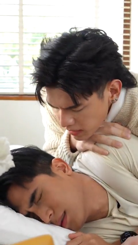 EP.1 บางที มิตรภาพที่แสนพิเศษ ก็ไม่จำเป็นต้องมีเหตุผลอธิบายเสมอไป ติดตามความผูกพันระหว่างคนกับแมวที่ไม่เหมือนใครใน #ละครสั้นตึกเตย #CATMAN #คนเห็นแมว 😻 สนับสนุนโดย Dermatix Wound Care 📌 ติดตาม #ละครสั้นตึกเตย ทุกวันเสาร์ เวลา 10.30 น. 🛜 บนช่องทางออนไลน์ Ch3Thailand เท่านั้น
