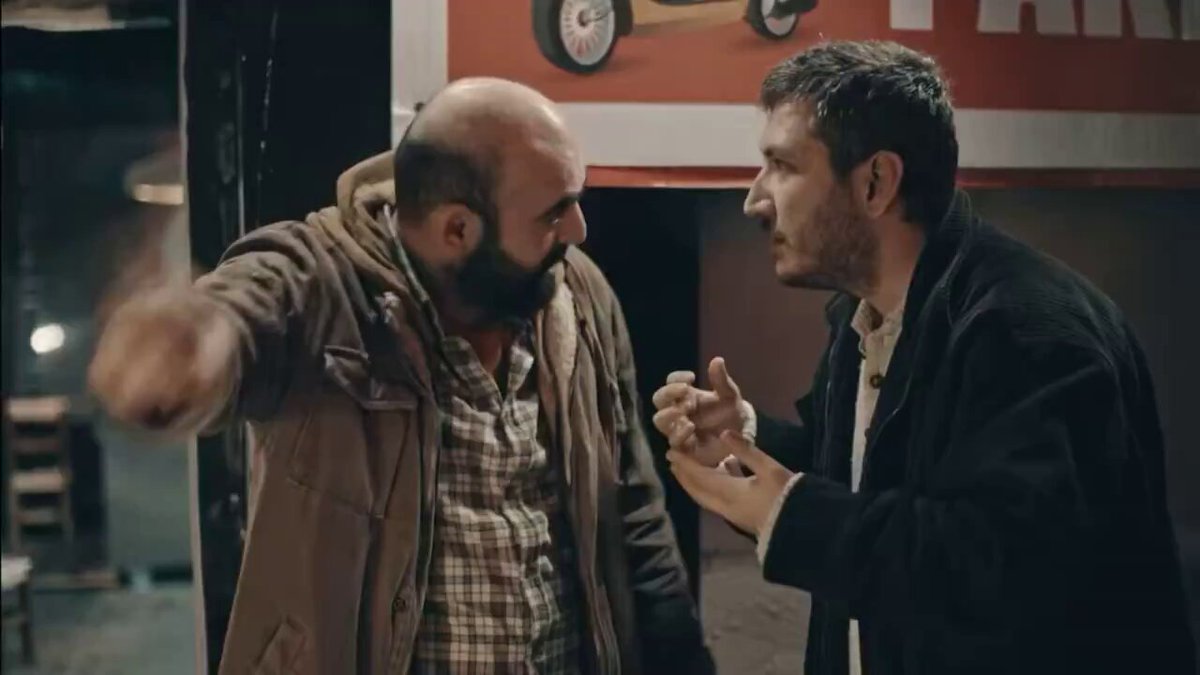 Gibi dizisinin 1. sezonundan en çok beğenilen sahneleri sizin için derledik. Keyifli izlemeler! 1. Kokariç - erdem atletik diye ben neden köfteci açmak zorundayım ya
