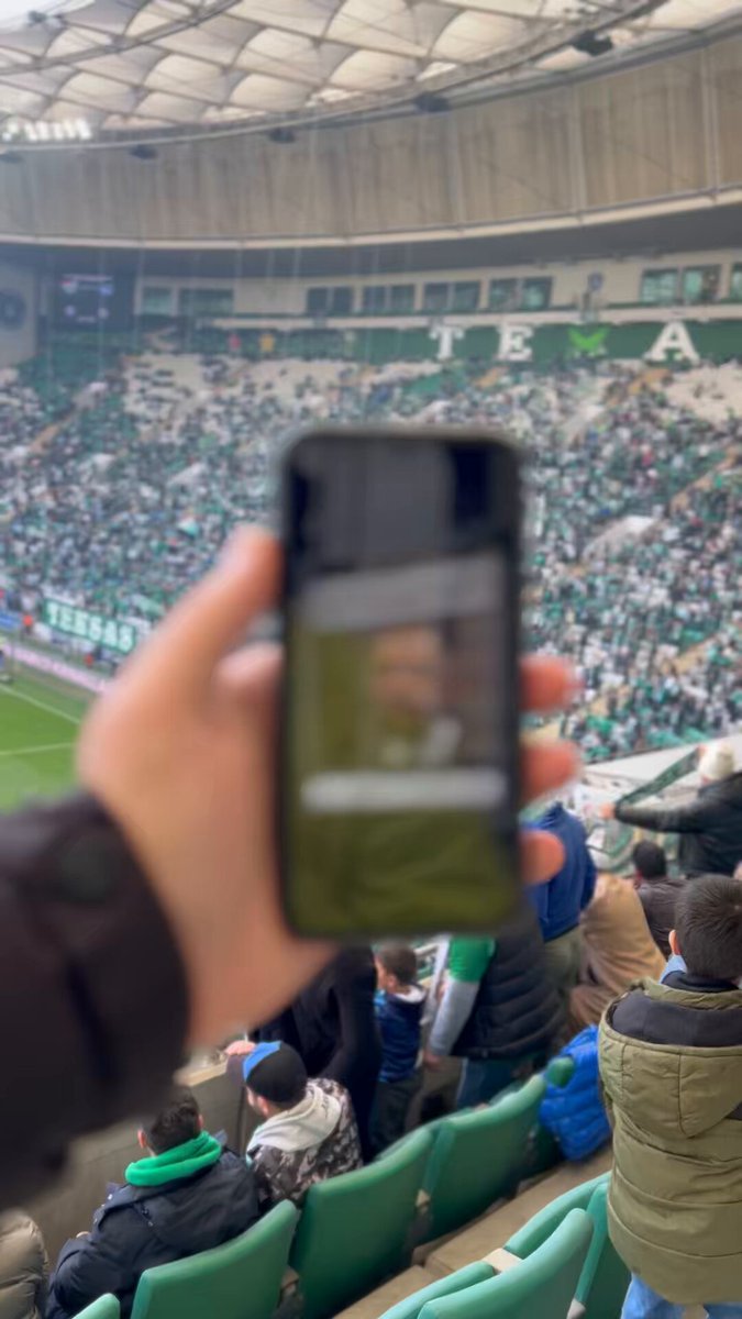Milliyetçi Bursaspor tribünlerinden Ümit Özdağ’a tam destek!