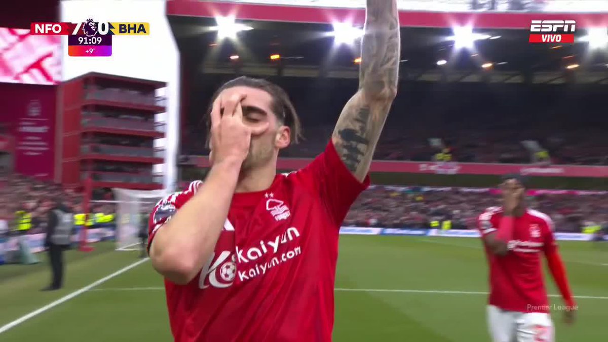 "Nottingham Forest" Porque le masacró bien el ojete por 7-0 al Brighton por la Premier League. Le descocieron bien el orto, le lamieron todo el asterisco y recibió la culeada de su vida, no se van a sentar en el resto del año, alta putita las Gaviotas.