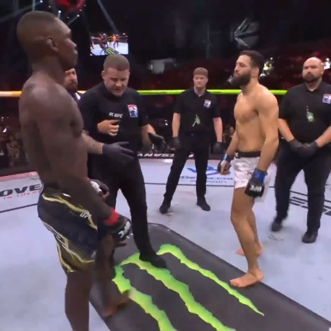 アデサニヤ×イマボフ開始！ #UFC