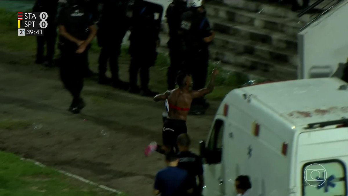 SANTA CRUZ VENCE O SPORT NO CLÁSSICO!