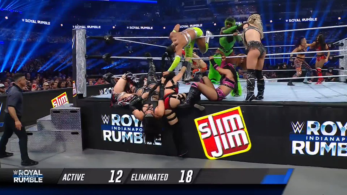 NIA JAX picked her moment! #RoyalRumble