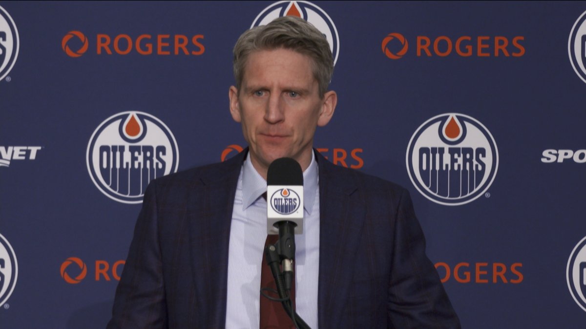 "I thought the penalty kill did a pretty good job, except where it's most important around the net. We just lost two battles there." Coach Knoblauch on the #Oilers PK allowing two goals in the opening period. Enterprise | #LetsGoOilers