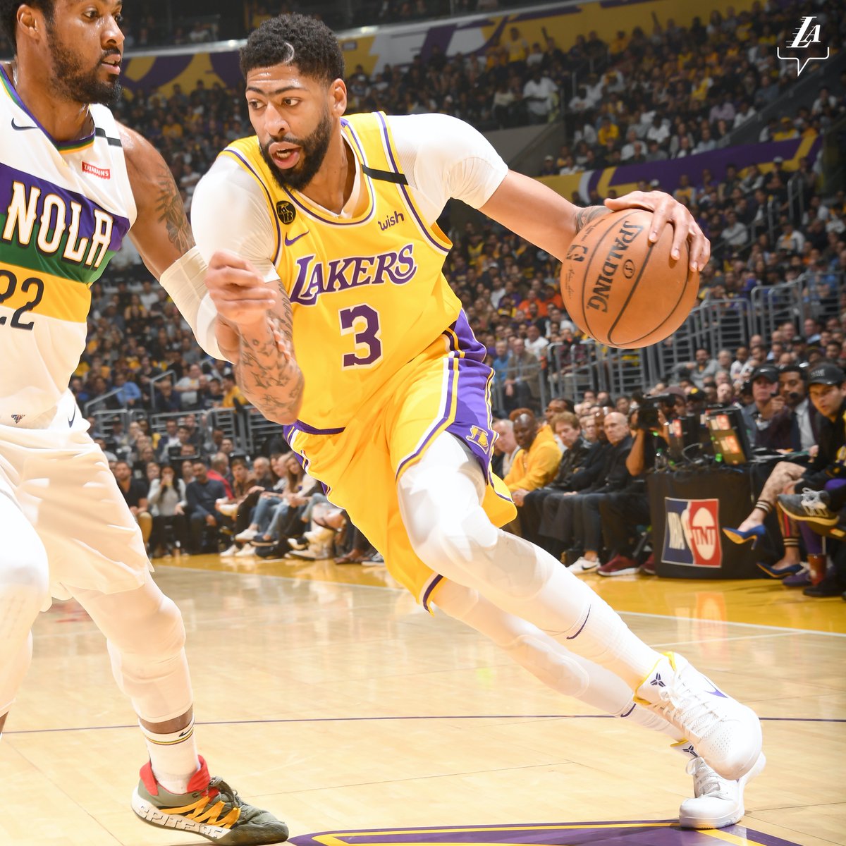 Some of AD's best games with the Lakers 55 PTS, 17 REB (22/30 FG) 50 PTS (20/29 FG) 46 PTS, 13 REB (15/21 FG) 42 PTS, 23 REB (17/28 FG) 40 PTS, 20 REB in 30 MINS 37 PTS, 21 REB, 5 BLK, 5 STL 30 PTS, 23 REB, 5 AST, 4 BLK 27 PTS, 25 REB, 7 STL, 5 AST