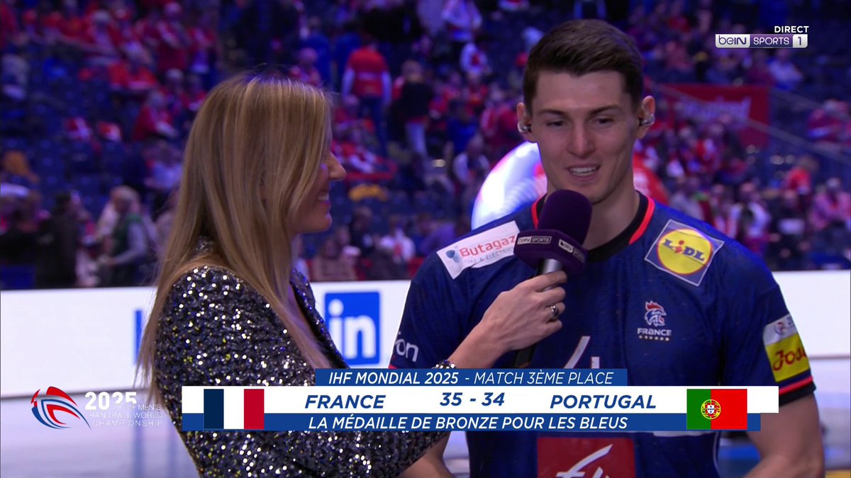 🏆🤾♂️Mondial de Handball 💬Aymeric Minne : "J'ai essayé de jouer mon jeu, sans me prendre la tête. On a beaucoup d'ambition avec ce groupe. Les prochaines compétitions, l'objectif sera aussi l'or !" #HandAction #FRAPOR