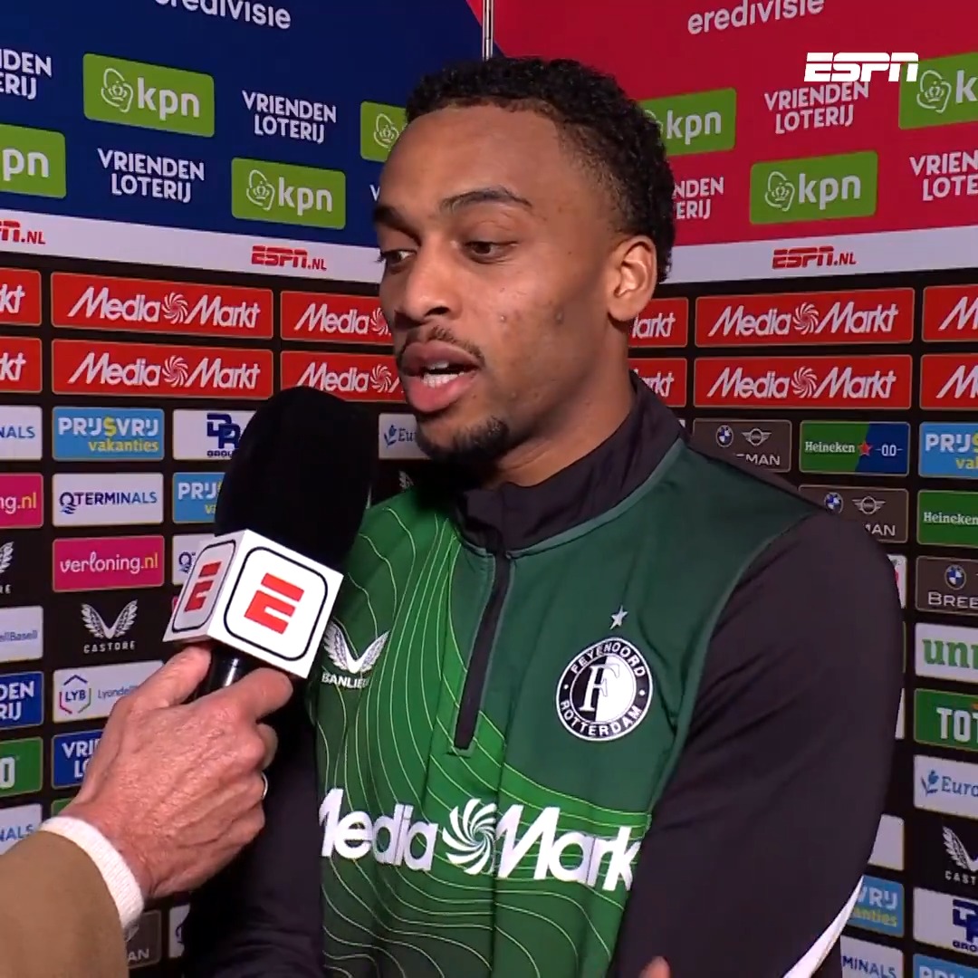 Quinten Timber vertelt dat er harde woorden vielen in de Feyenoord-kleedkamer 🗣 "We zijn een beetje boos op elkaar geworden." #ajafey