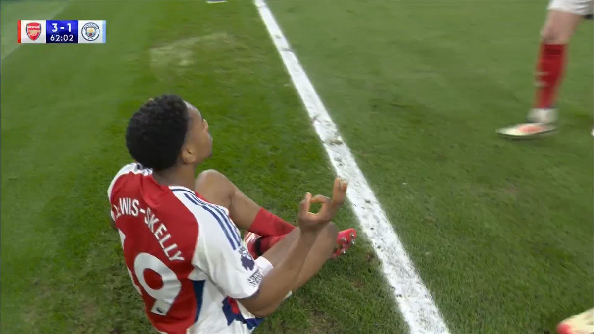 Myles Lewis-Skelly scores his first goal for Arsenal! 🌟