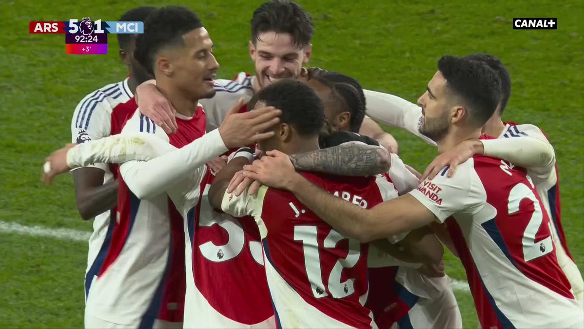 LE COUP DE GRÂCE D'ETHAN NWANERI QUI MARQUE LE 5ÈME BUT POUR ARSENAL 💥 #ARSMCI | #PremierLeague