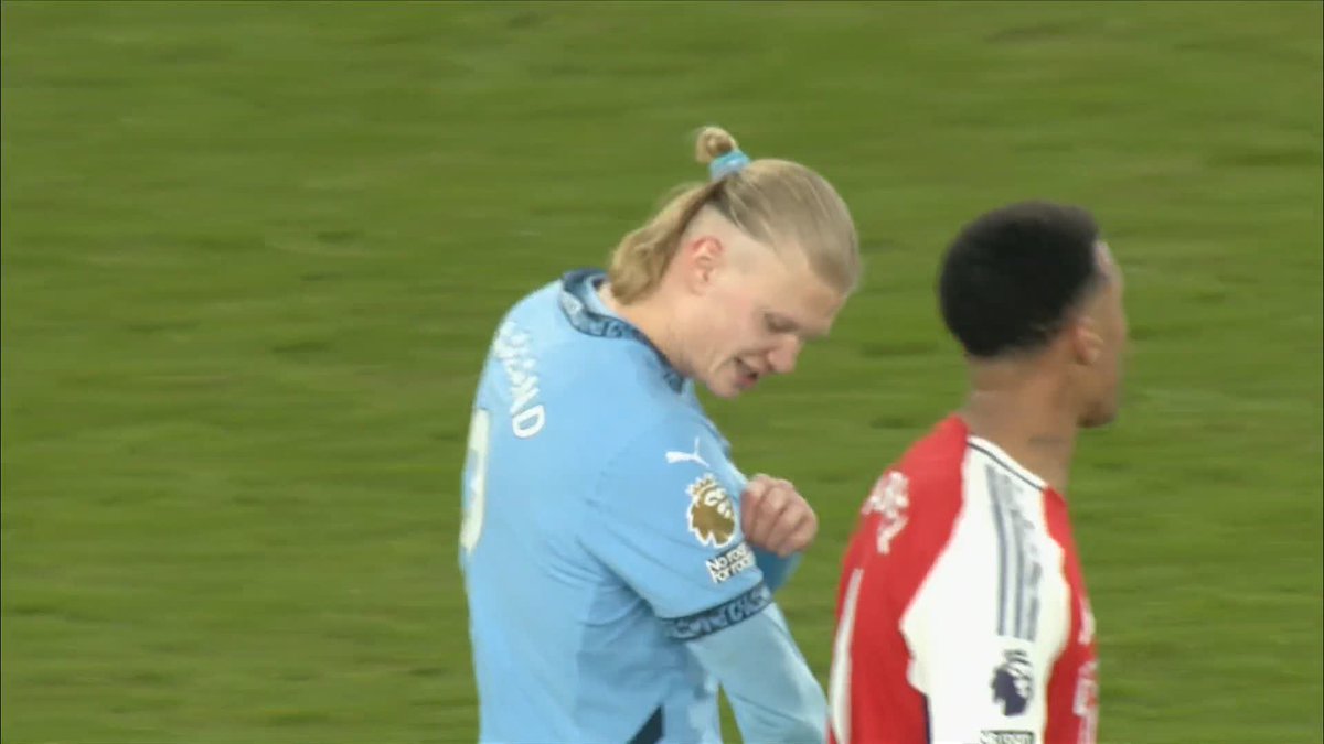It's safe to say there was a bit of needle between Haaland and Gabriel today... 👀🆚