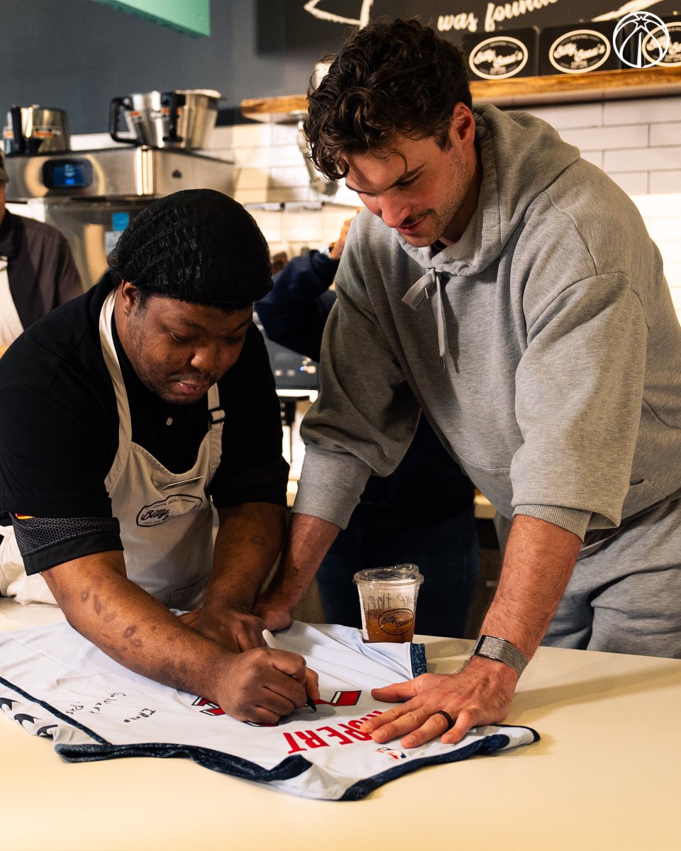 .Corey Kispert visited Bitty & Beaus Coffee to learn how to be a barista &amp; connect with the community over a cup of coffee ☕️ ☕️ Bitty &amp; Beau's gives people with intellectual &amp; developmental disabilities the opportunity for meaningful work. 💻 Full video: