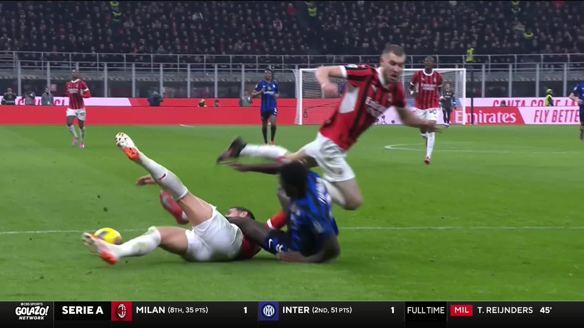 If you want to know what it's like to watch Calcio at an Italian families house... Watch Mike Grella and Christina Unkel discuss a contentious non-penalty call in the Derby della Madoninna 😂