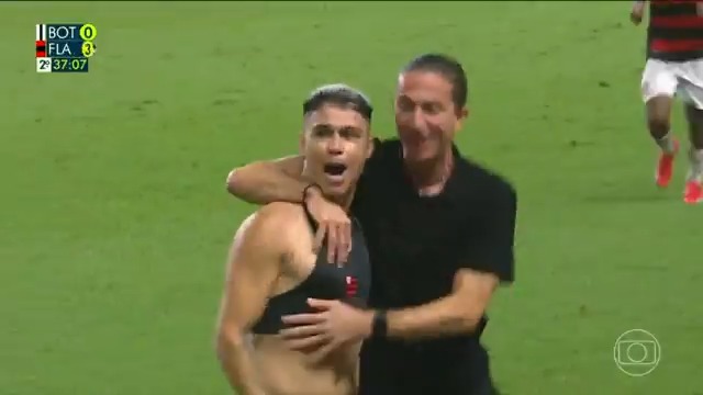 CAPITÃO AMÉRICA