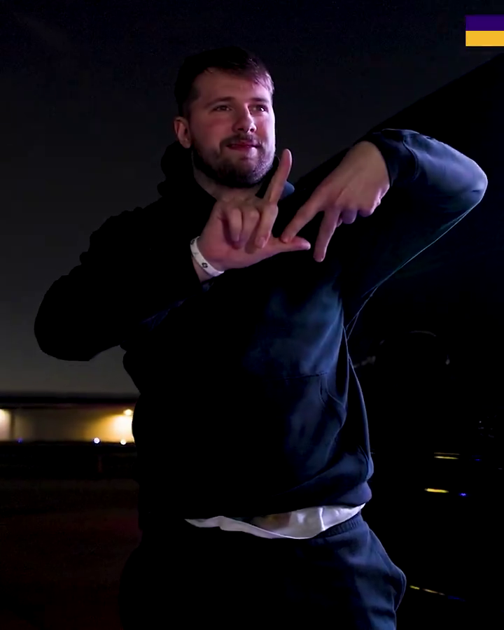 LAKER LUKA HAS TOUCHED DOWN IN LOS ANGELES 🤩 (via Los Angeles Lakers)