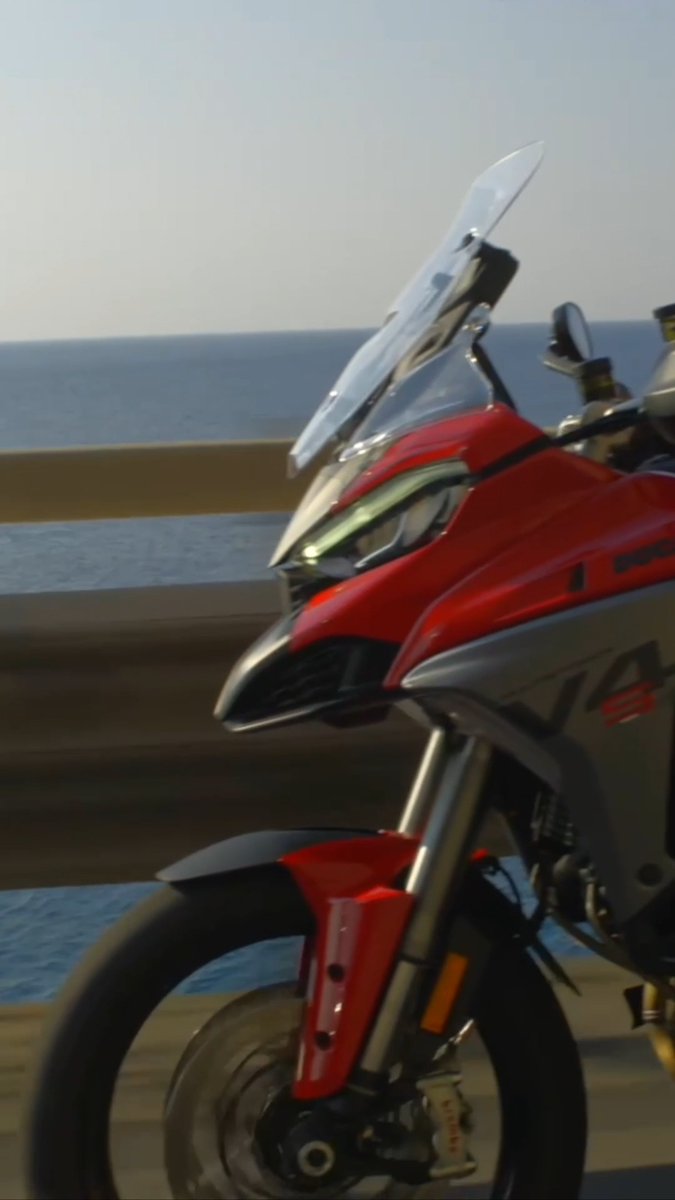 Let's take an inside look 👀 #DucatiMultistrada