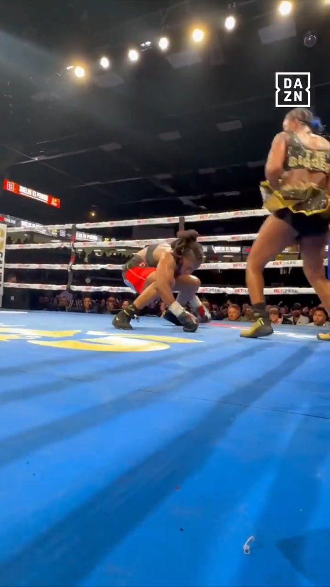 That Claressa Gwoat Shields knockdown right before the final bell though 😳 #ShieldsPerkins