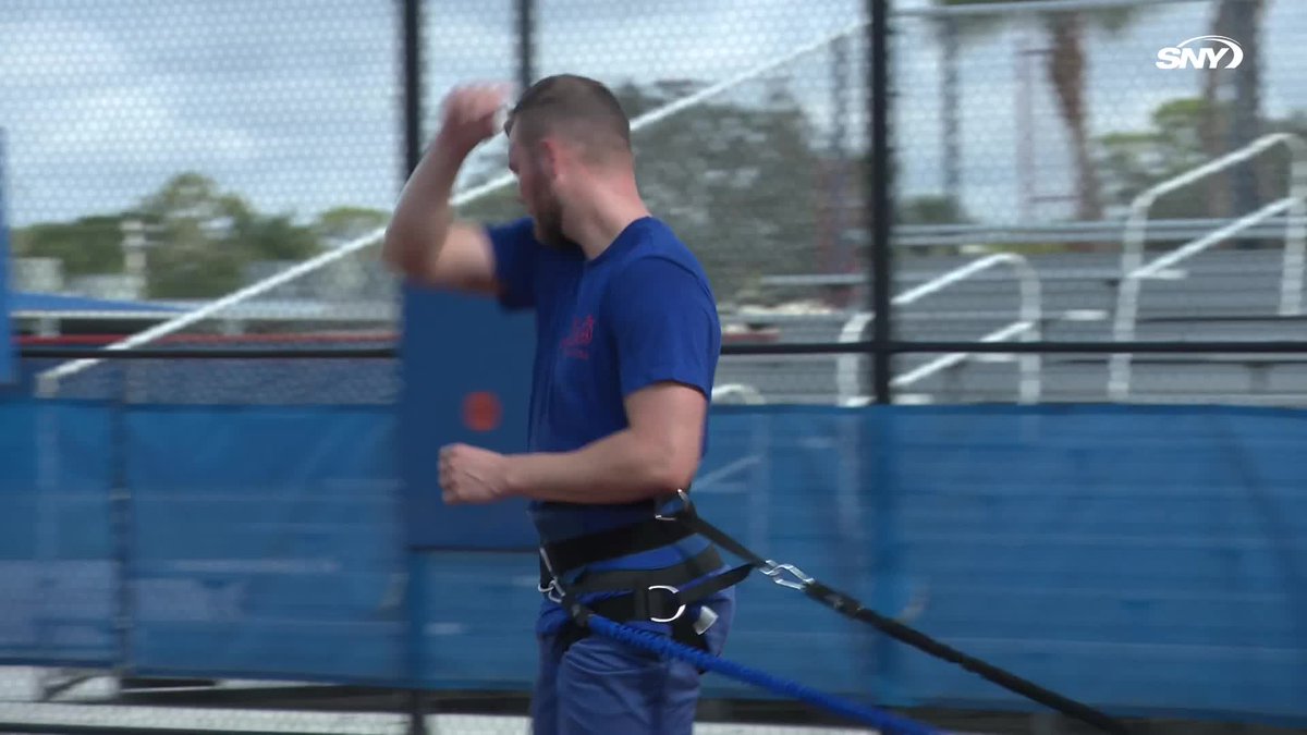 Christian Scott gets some work in at Mets camp: