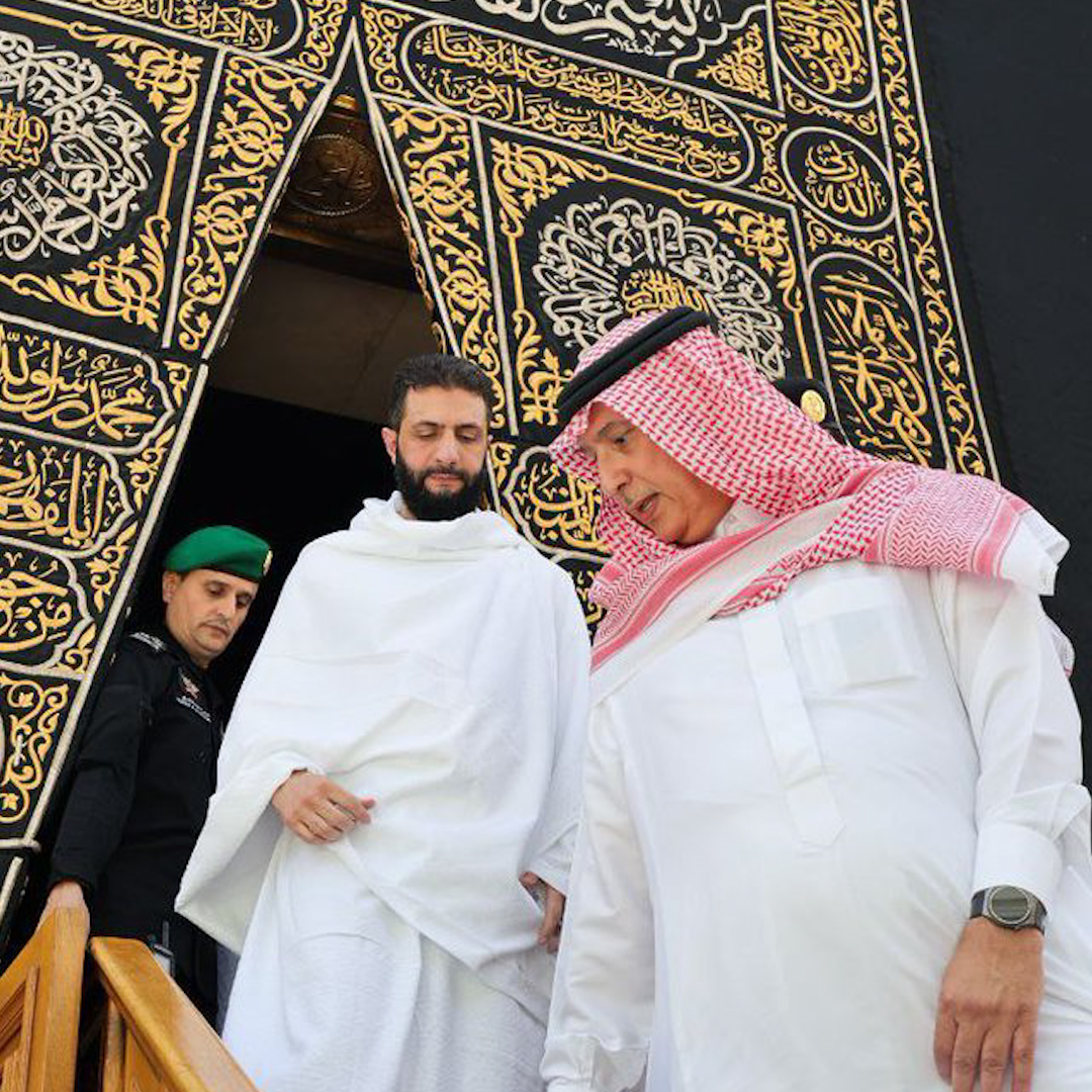 مشاهد من تأدية الرئيس السوري أحمد الشرع لمناسك العمرة #فيديو