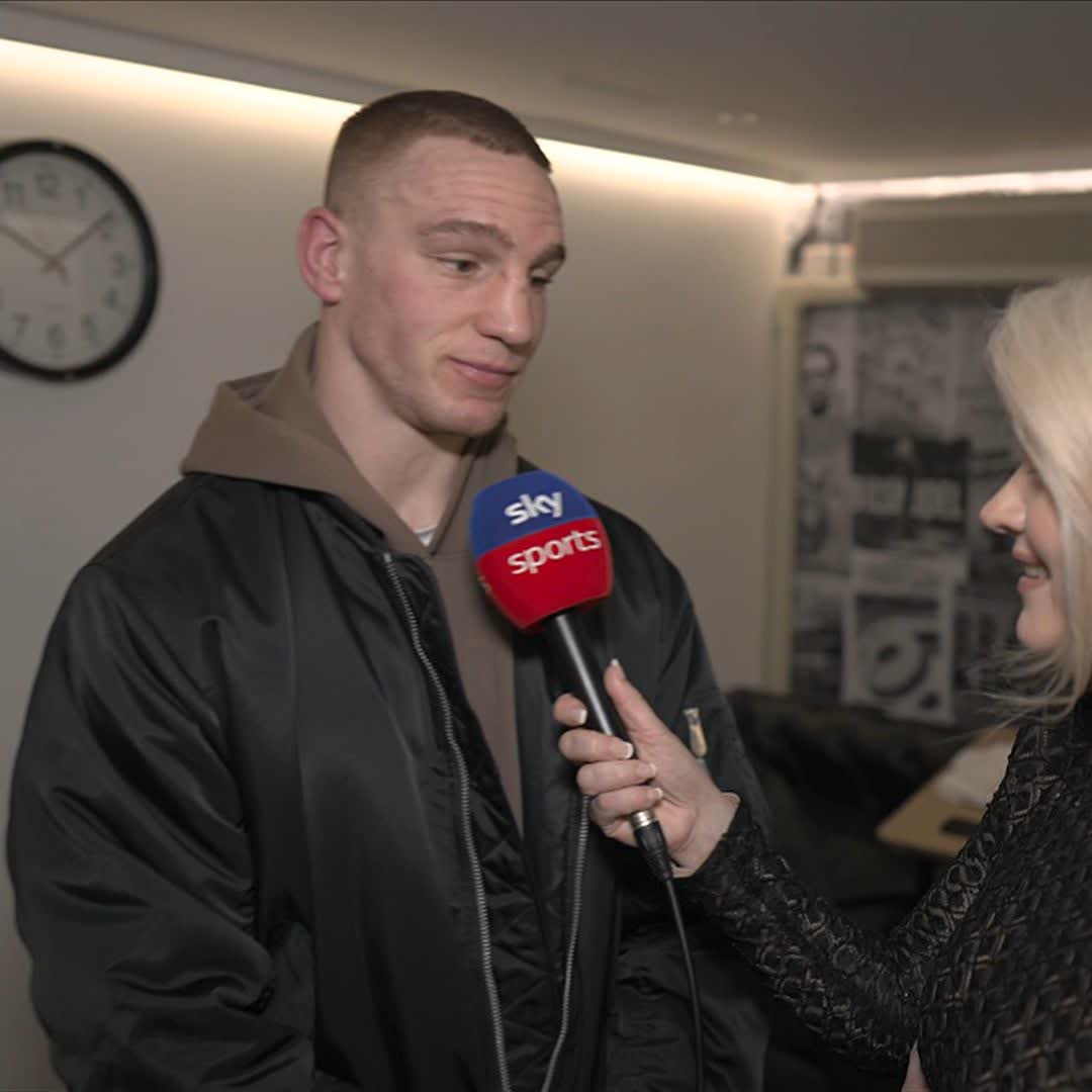 'I'm in disbelief' 😧 Scott Forrest was not happy with the referee's stoppage during his defeat to Aurel Ignat on Saturday 🗣️
