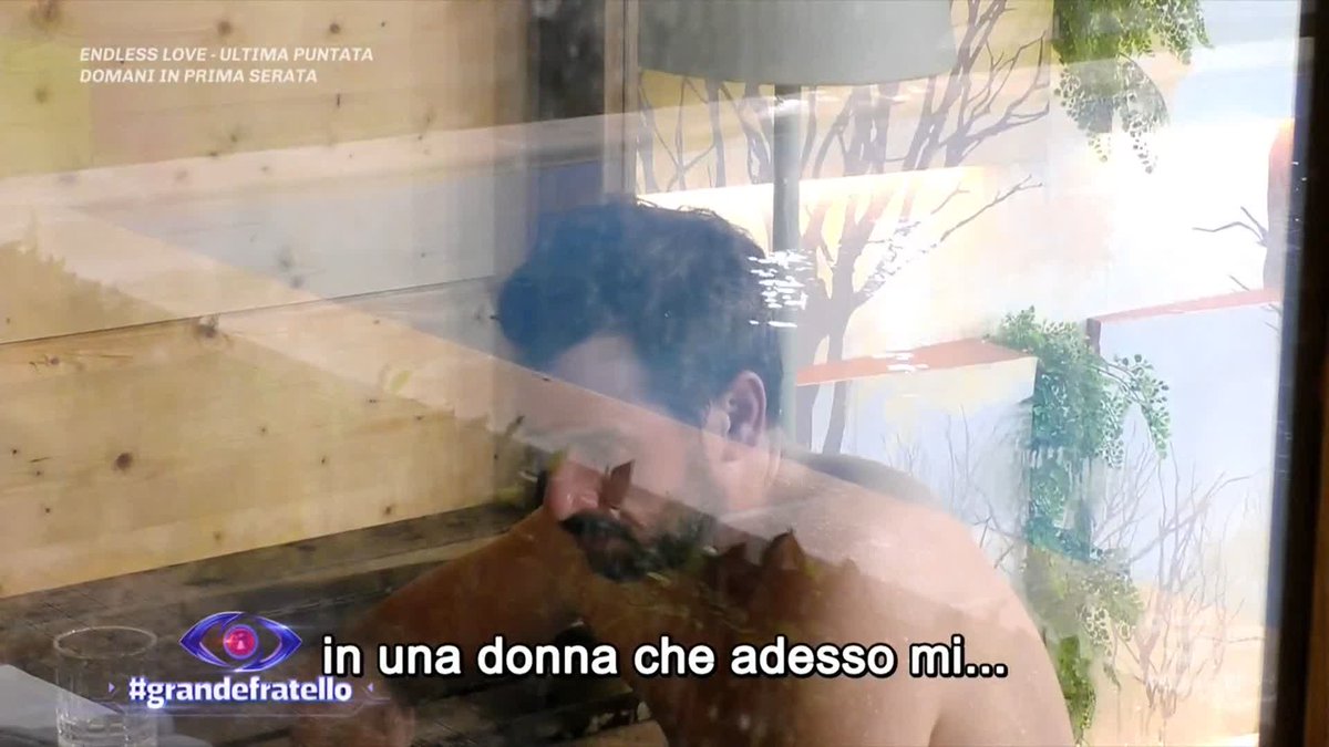 Per Shaila è il momento di ascoltare quello che Javier e Iago pensano realmente di lei... #GrandeFratello