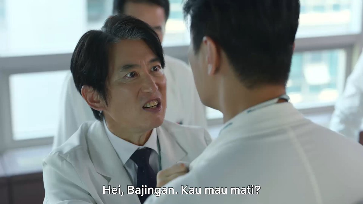 Biar mood banting orangnya diwakilkan sama dr. Baek saja: