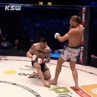 Du Plessis has been a bad man since his KSW days. Laid out Soldic 😴