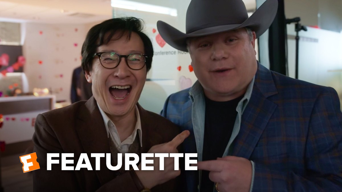 「グーニーズ」データ役キー・ホイ・クァンのハリウッドメジャー映画初主演作「Love Hurts」で、マイキー役ショーン・アスティンとの40年ぶりの共演が実現。さらに2人の撮影現場には、キーの弁護士となったチャンク役ジェフ・コーエンも立ち会った―。2025年2月7日全米公開。