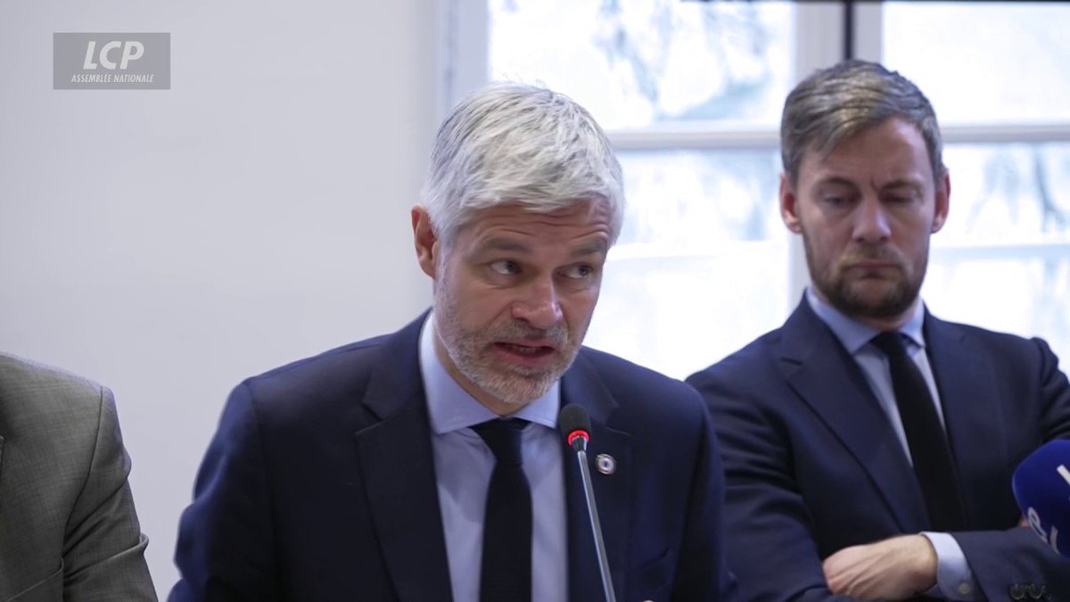 "Marine Le Pen est la candidate de l'assistanat, et son programme n'est pas un programme de défense des travailleurs", assure Laurent Wauquiez. #DirectAN