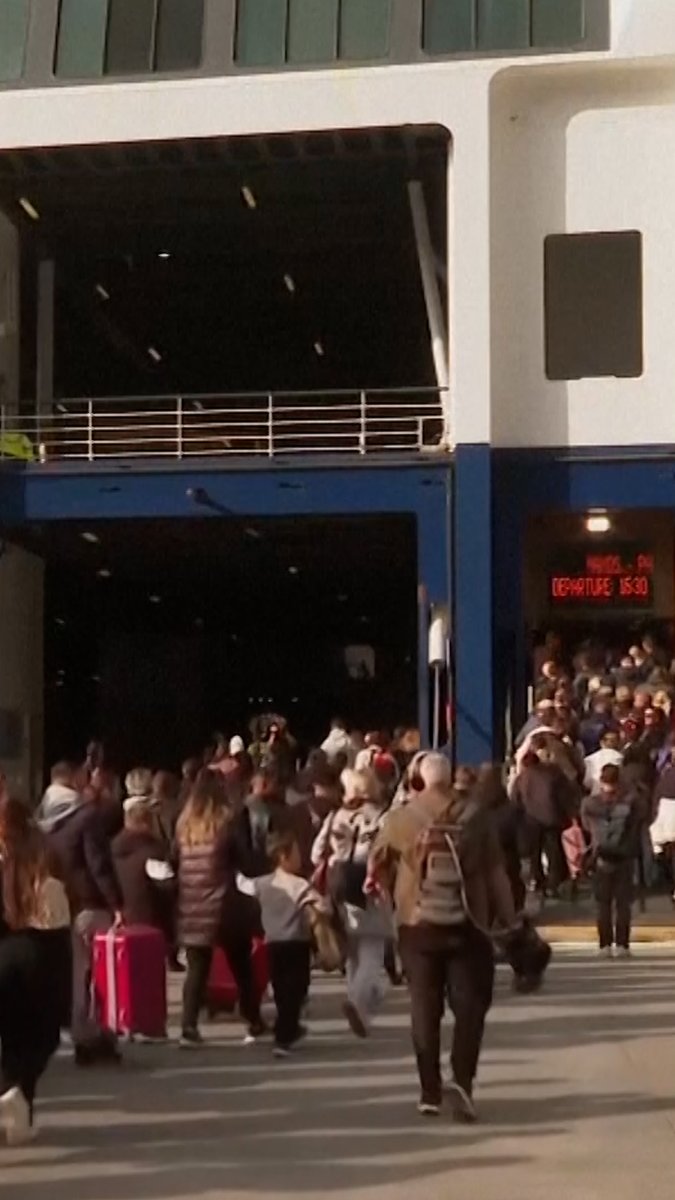 People are fleeing the Greek island of Santorini after days of seismic activity have raised fears of an impending earthquake.