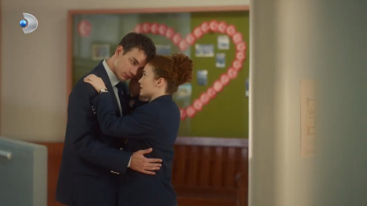 ''Bi' yanım korktu bi' yanım aşık...'' 💔 #AnnemAnkara yeni bölümüyle her Çarşamba 20.00'de Kanal D‘de! BKM