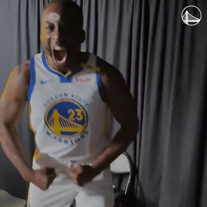 Mini Hoop Dunk Contest. Dubs only. Which was your favorite? #NBAAllStar Dunk Contest coming to The Bay SOON.