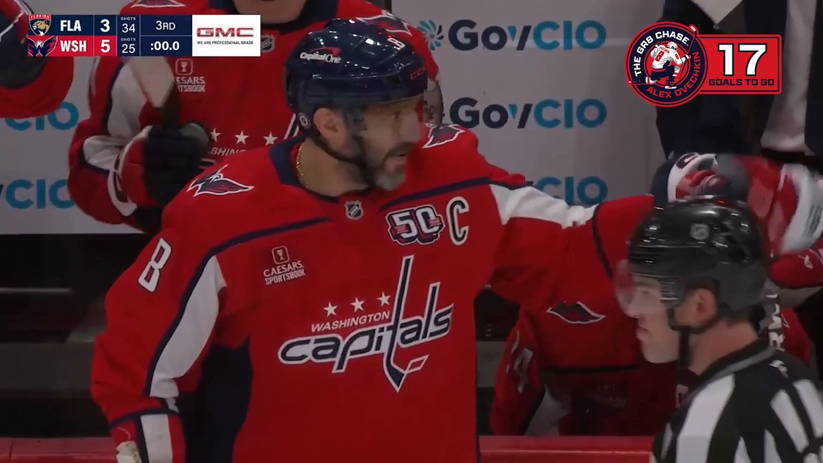 ALEX OVECHKIN BUZZER BEATER! 🚨 Just 17 goals to go in the #Gr8Chase!