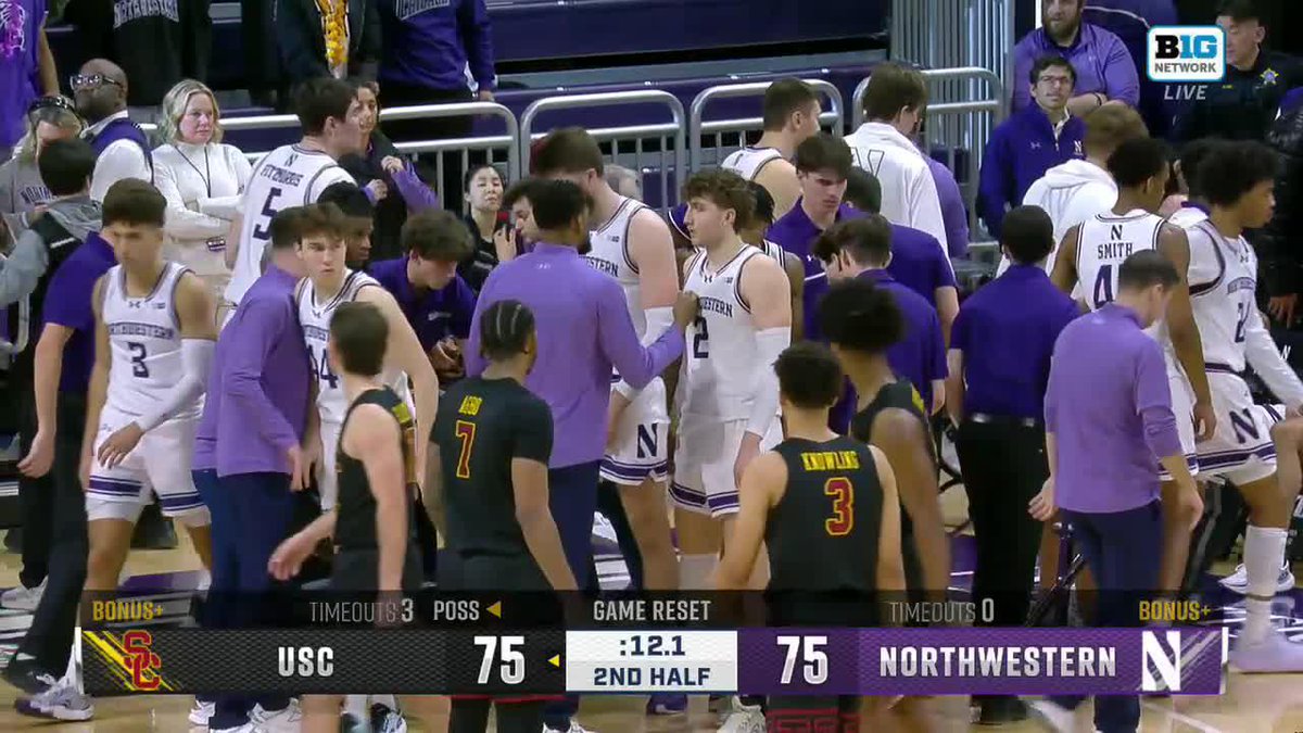 NICK MARTINELLI RESPONDS WITH THE GAME-WINNING BASKET FOR Northwestern Basketball 😤 (via Big Ten Network)