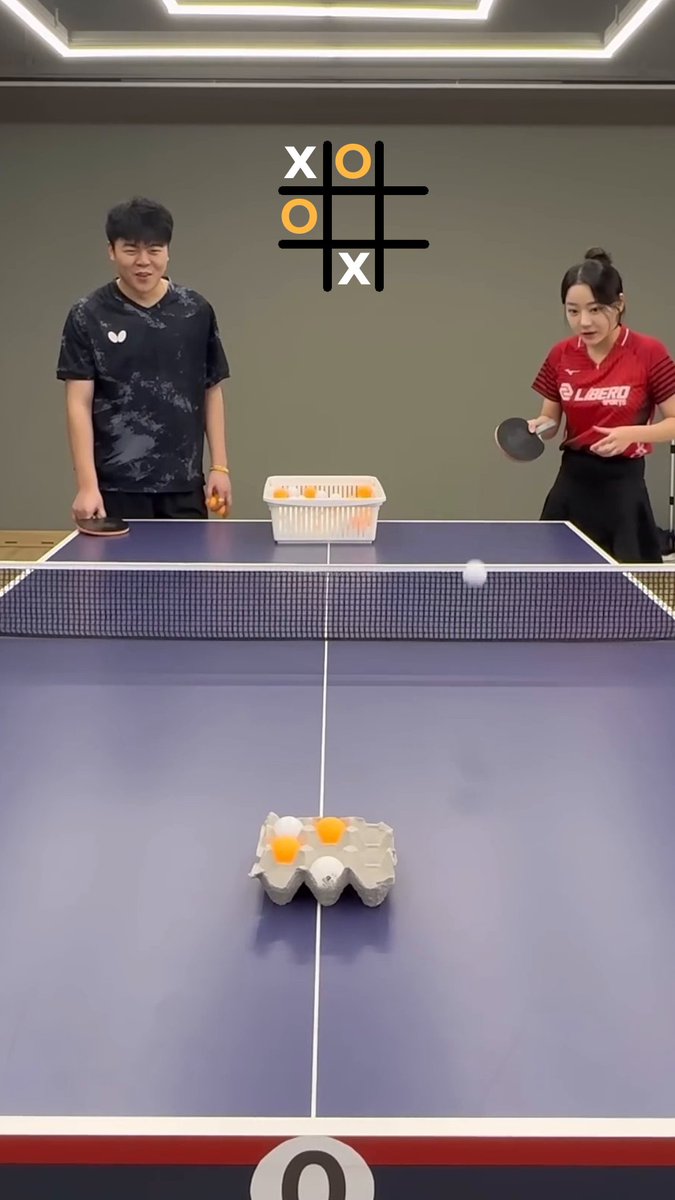 Korean creator Congyang Pingpong just elevated her game with this egg carton challenge! →
