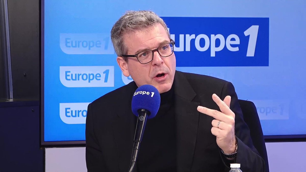 Immigration : "Il faut arrêter de financer les associations qui jouent contre notre camp" explique Thibault deMontbrial #PascalPraudEtVous Pascal Praud #Europe1