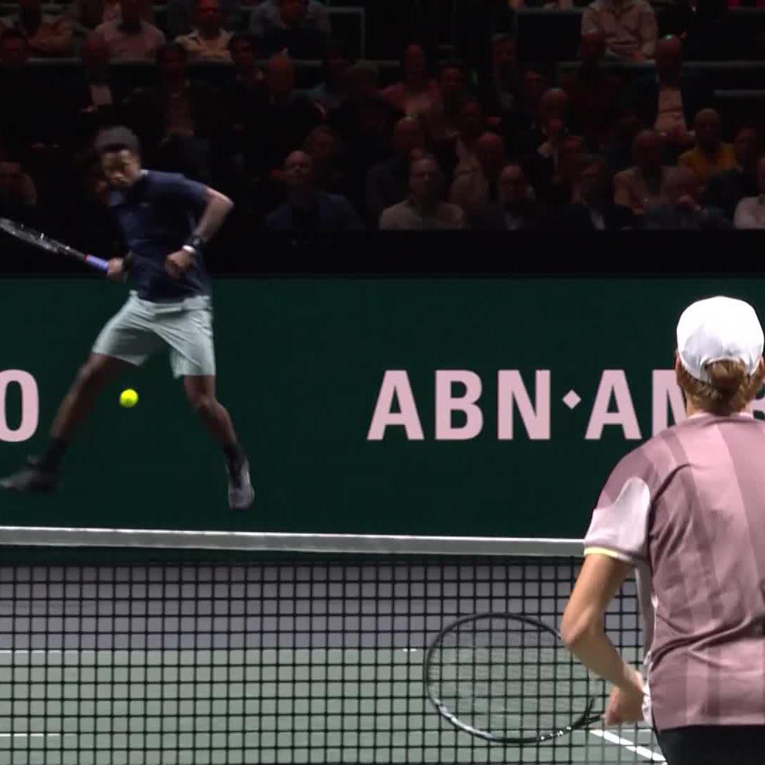 Tout pour le show 🇮🇹 Sinner ⚡️ Monfils 🇫🇷 Rotterdam 2024