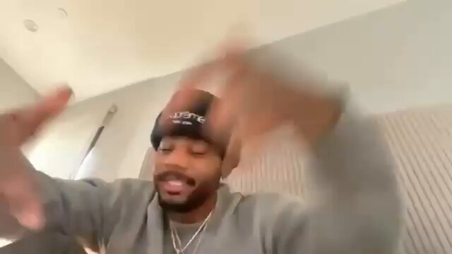 Bryson Tiller x OVO Drake 🤝 Time to only collab with real 1s. Drizzy tiller