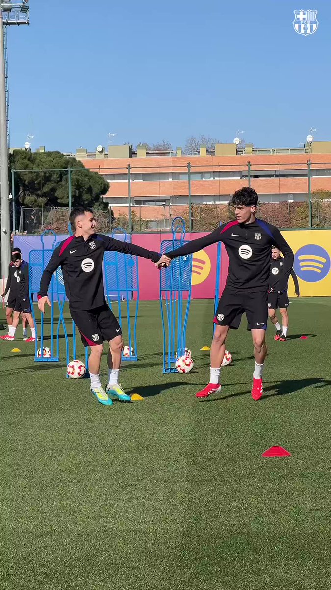 It's almost time to square off. #ValenciaBarça