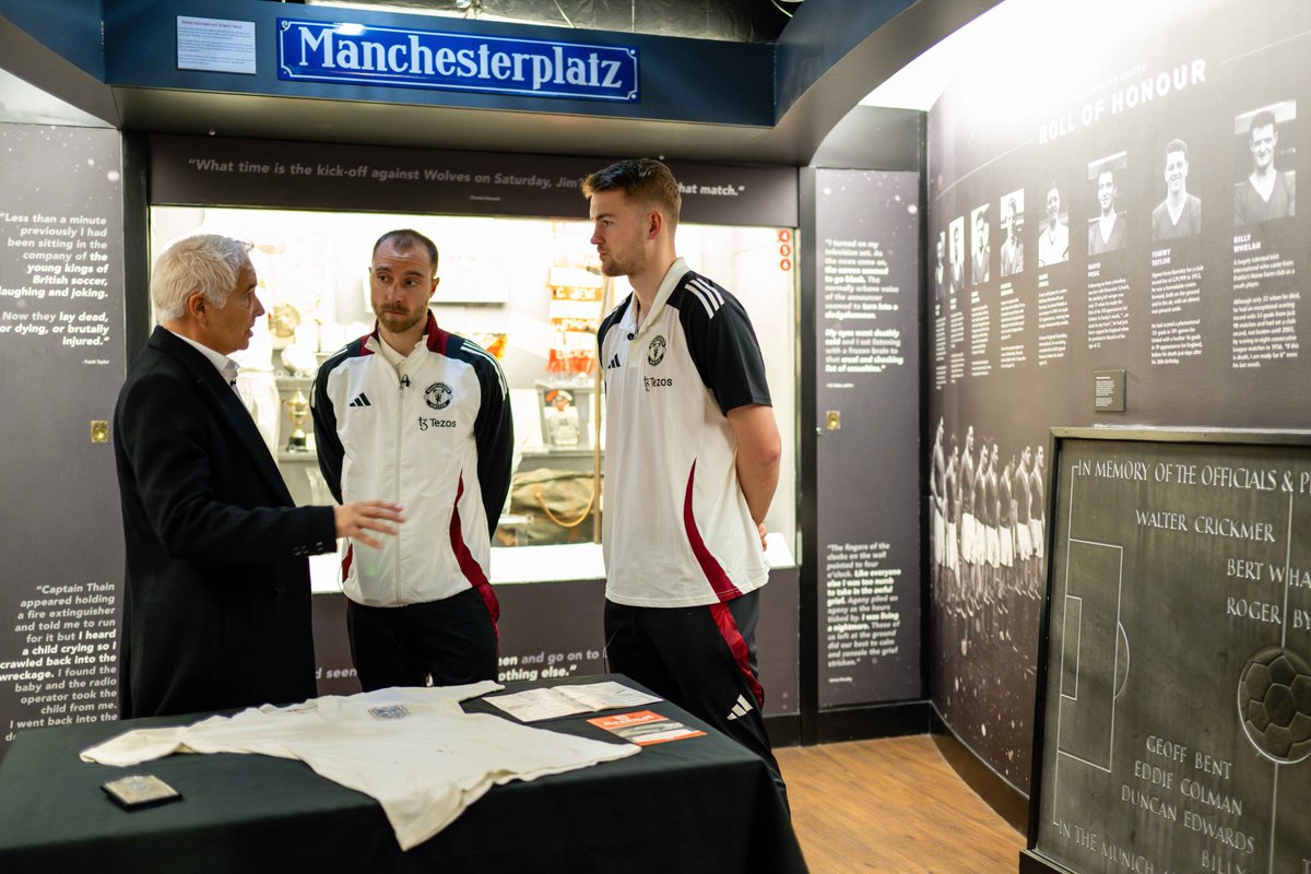 Learning about our past and the influence it has on our present 🌹 #FlowersOfManchester