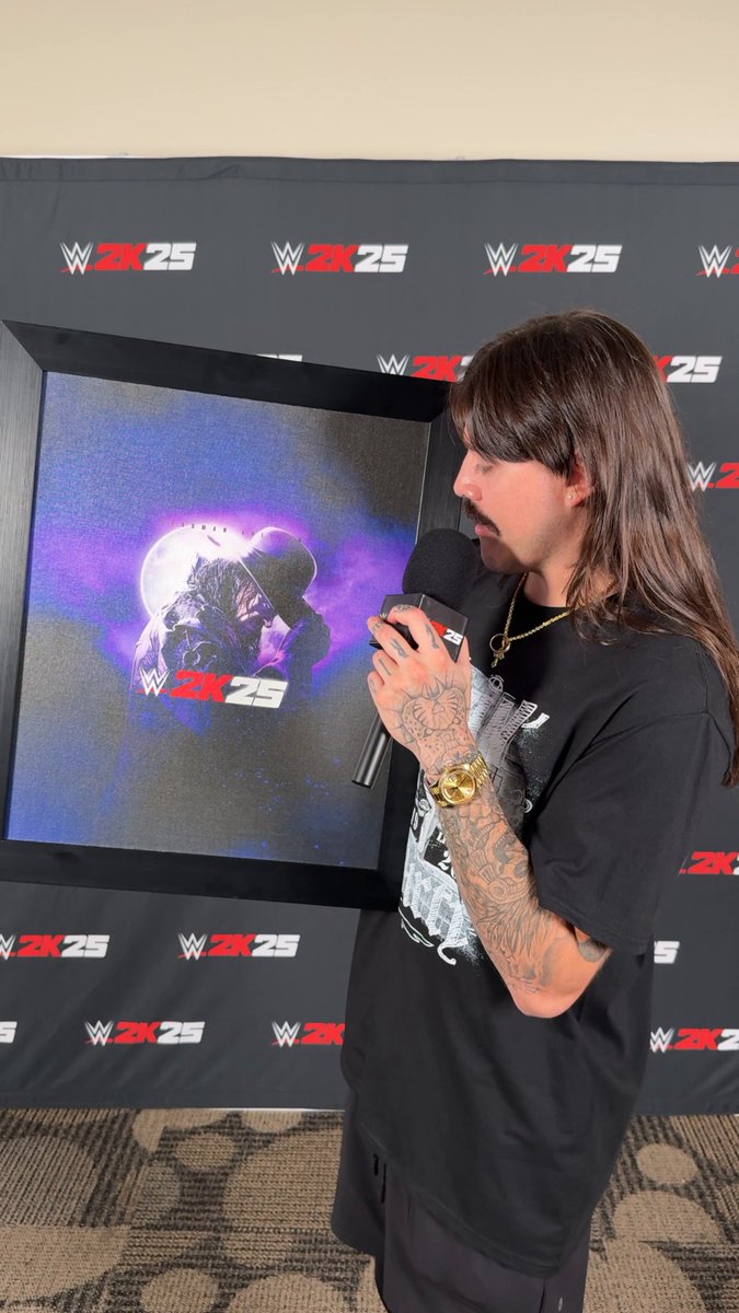 Hang it in T̶h̶e̶ ̶L̶o̶u̶v̶r̶e̶ Dirty Dom’s house The #WWE2K25 Deadman Edition cover had Dominik wanting his own frame 😅 Dominik