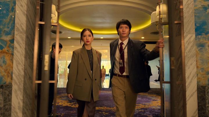 พร้อมแล้ว...หรือยัง? ที่จะลุยไปกับเด็กดอยบ้าพลัง ผู้ท้าชนยักษ์ใหญ่ พบกับตัวอย่างทีเซอร์แรกจาก 'สงคราม ส่งด่วน' ซีรีส์ที่ได้รับแรงบันดาลใจจากเรื่องจริงของสตาร์ทอัป ยูนิคอร์นตัวแรกของประเทศไทย เร็วๆ นี้ ที่ Netflix เท่านั้น #สงครามส่งด่วน #ทีไทยทีมันส์ #NextOnNetflix #NetflixTH
