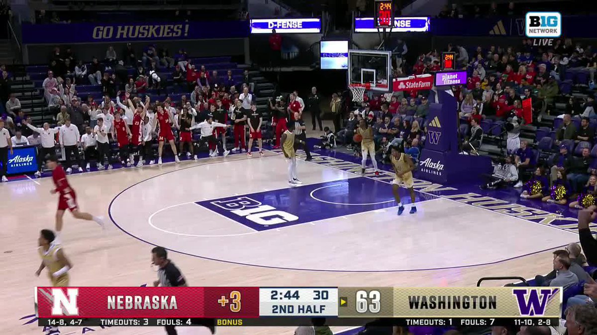 He is so good at basketball. 📺: Big Ten Network