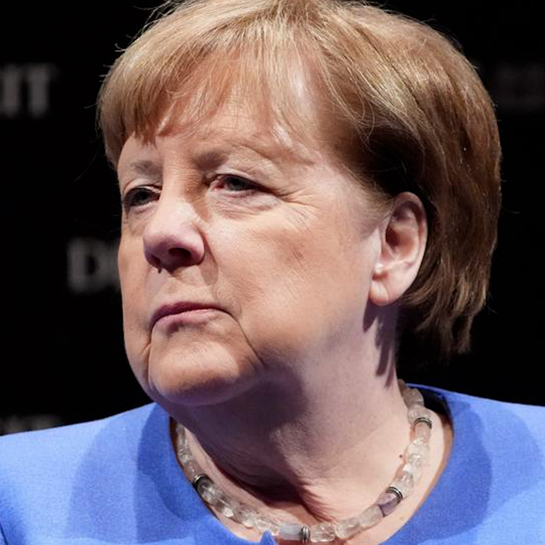 "Robert Habeck or Friedrich Merz?" Angela Merkel appears to hesitate when asked if her party's candidate should be Germany's next chancellor.
