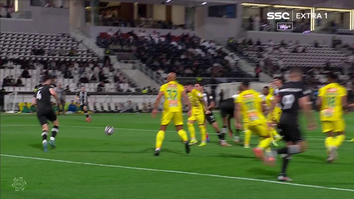 الشباب يعبر الخليج بخماسية شاهد أهداف المباراة ⤵️📺 #دوري_روشن_السعودي #الشباب_الخليج | #SSC