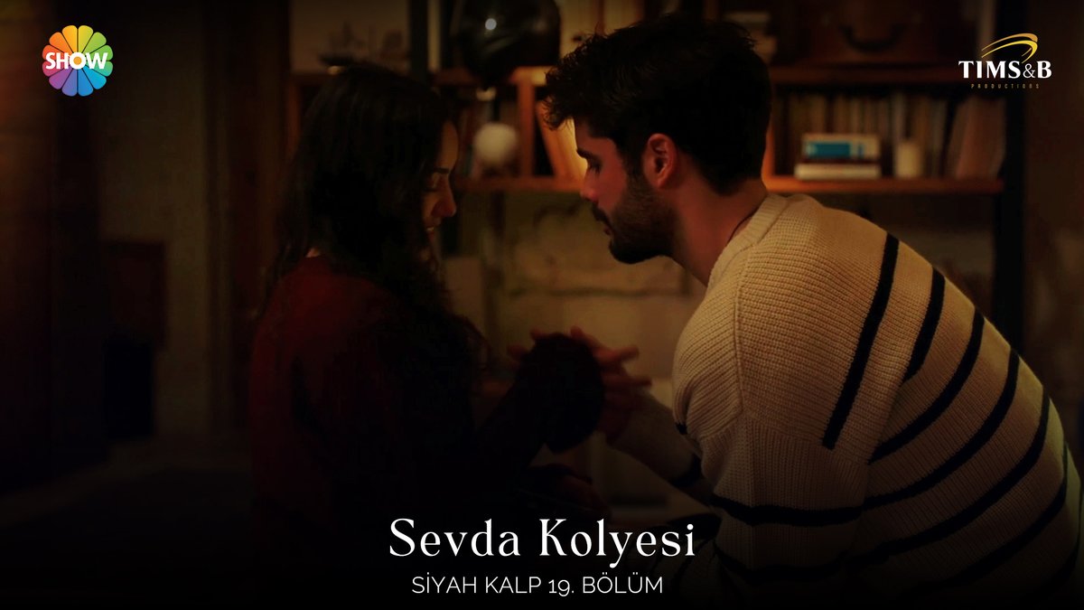 Esma’nın hediyesi. ❤️🩹 #SiyahKalp @showtv @timsandb